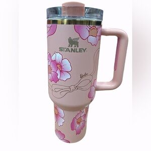 Barbie ‘80s Peaches 'N Cream Quencher 40oz Tumbler
New in Box